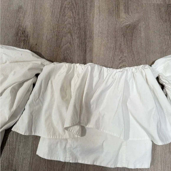 Zara Off Shoulder Ruffle Top White Bell Sleeve Size M - Picture 2 of 7